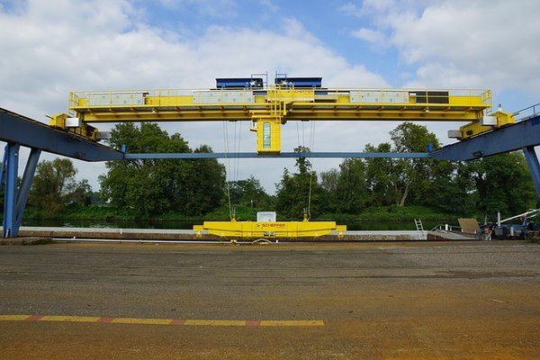 Chemin de roulement pour pont roulant : guide pratique et essentiel